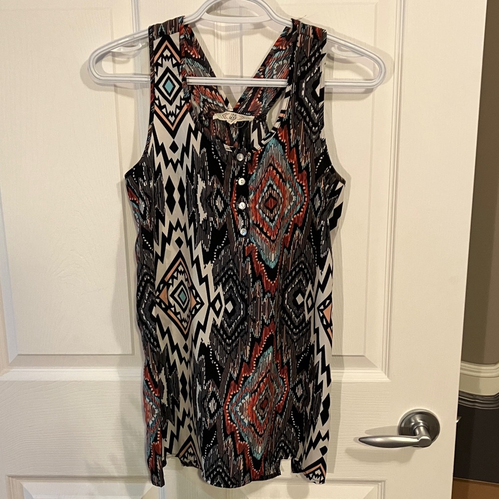 3/$15-geometric multi color tank
